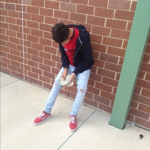 Meet your Posher, Javier